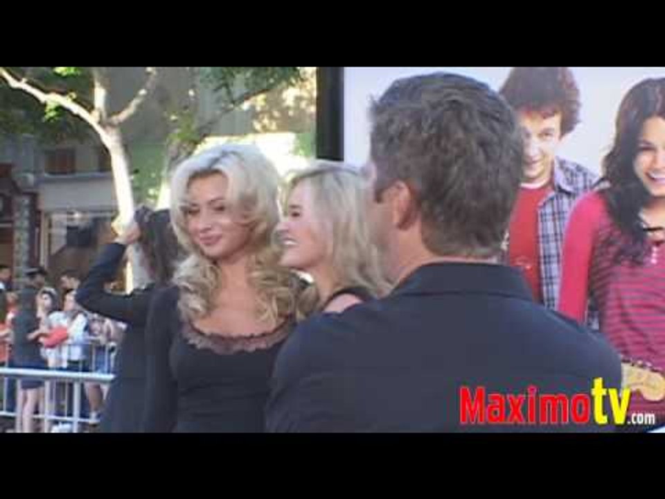 ALY & AJ MICHALKA at Bandslam Premiere August 6, 2009