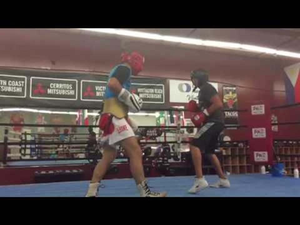 Sparring in Oxnard - esnews