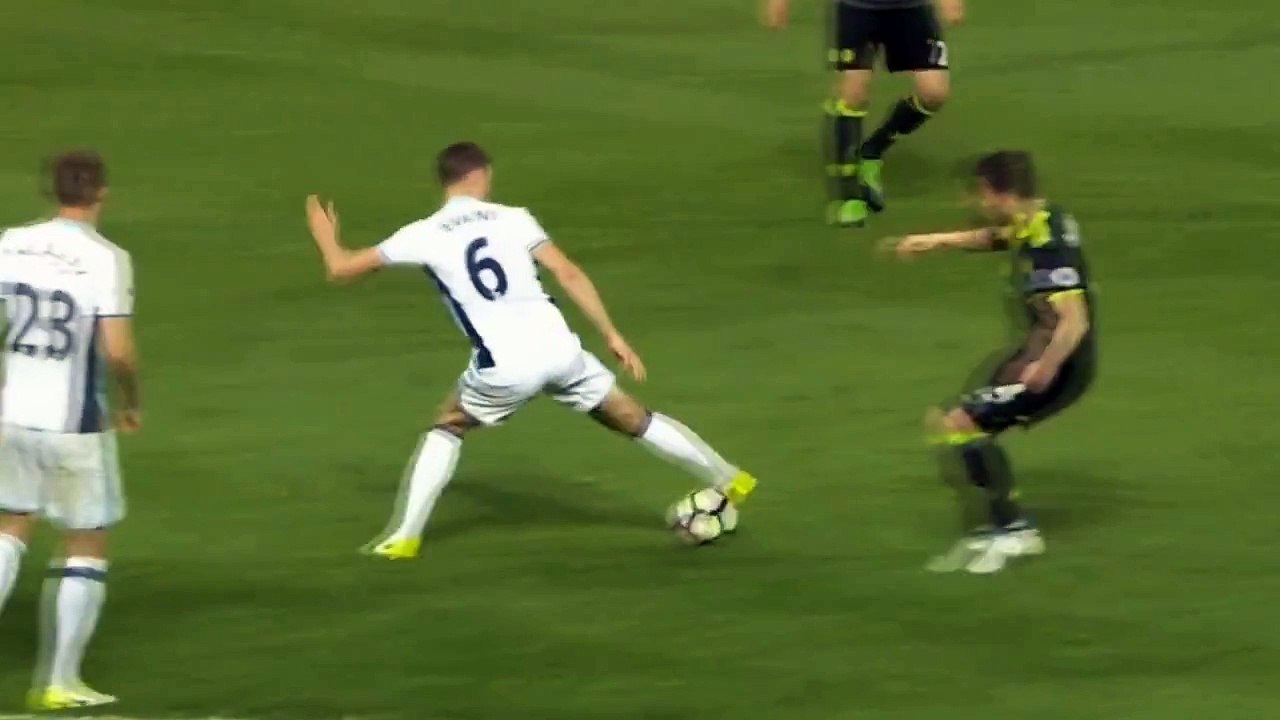 West Brom vs Chelsea Johnny Evans with an outrageous turn vs Cesc Fabregas