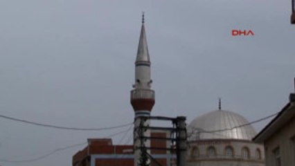 Izmir Buca'da Endişeli Bekleyiş