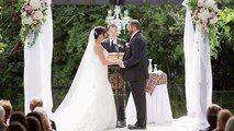 Un marié frappe involontairement sa mariée lors de leur cérémonie de mariage