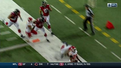 Eric Berry gives ball to his mom after a pick six