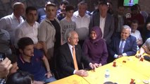 CHP Genel Başkanı Kılıçdaroğlu, Gençlerle Bir Araya Geldi