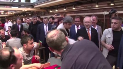 Kılıçdaroğlu, Gençlerle Bir Araya Geldi (2)