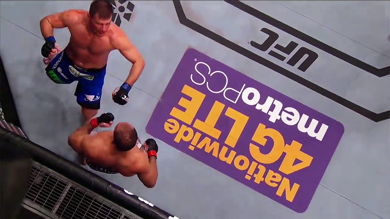 UFC 211- Junior Dos Santos vs Stipe Miocic- Joe Rogan Preview