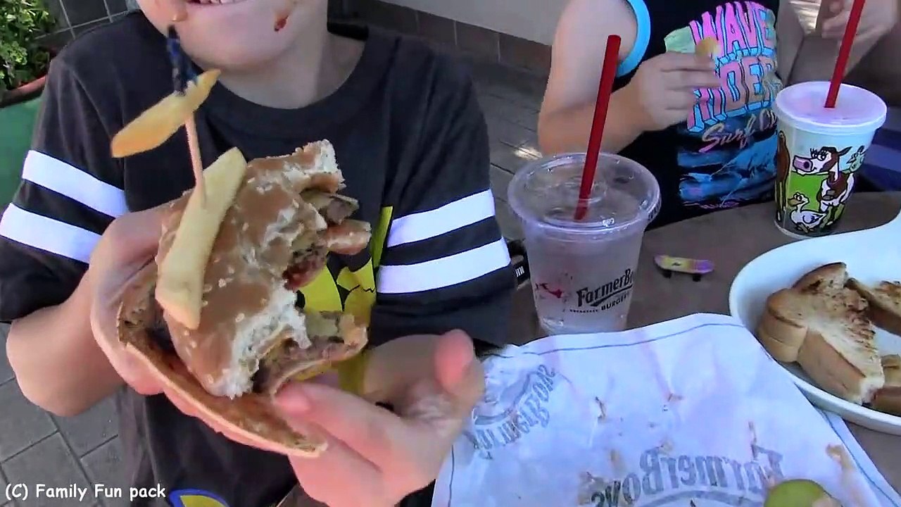 CHEESEBURGER OVERLOAD!!  It's National Cheeseburger Day!!-Nl_LrIFMkXg