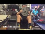GENNADY GOLOVKIN DOES AGONIZING ABS ROUTINE; INTEGRATES WEIGHTS TO SESSION - EsNews Boxing