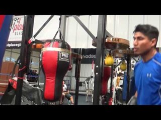 MIKEY GARCIA IN CAMP WORKING HEAVY BAG SECKBACH GOT STORIES EsNews Boxing