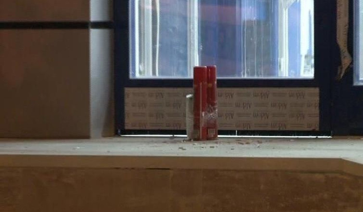 Ataşehir'de markete el yapımı patlayıcılı saldırı