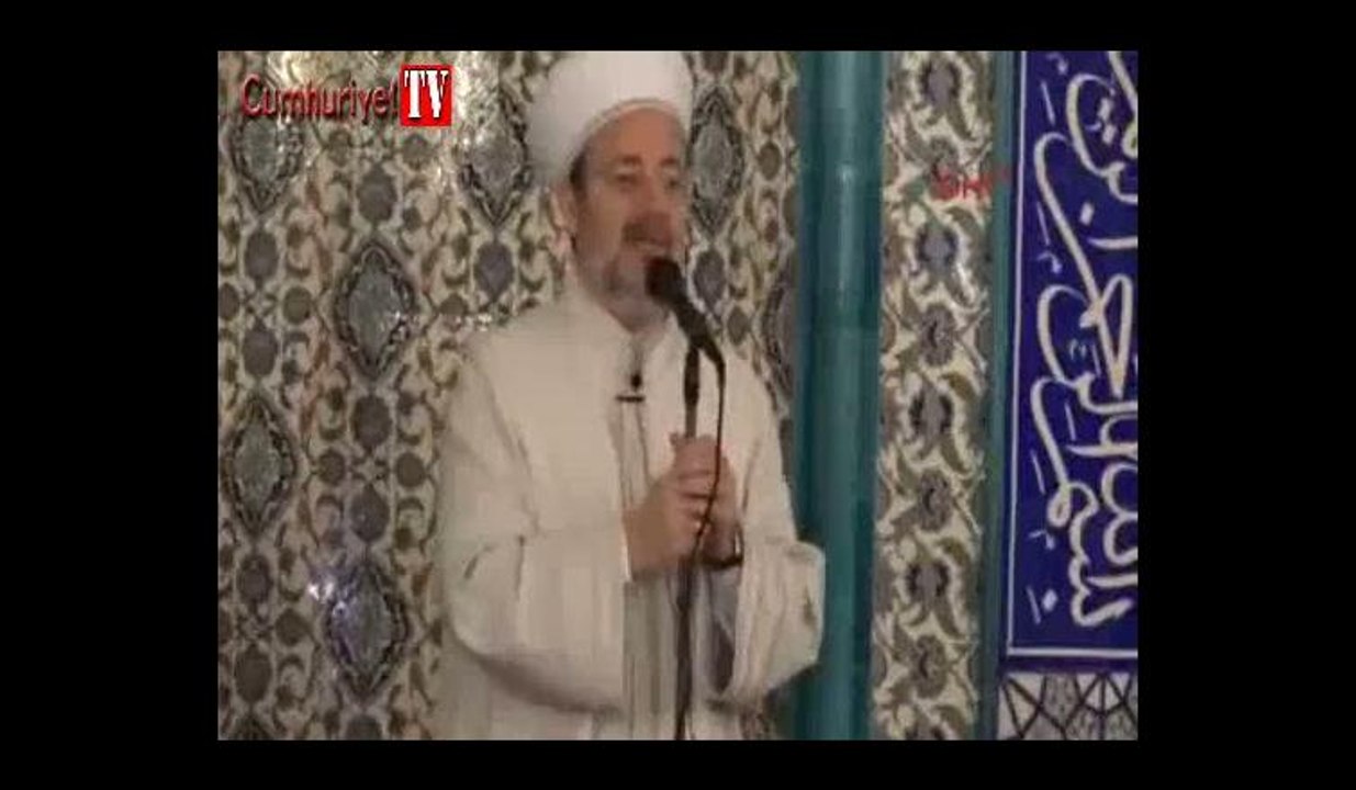 Diyanet İşleri Başkanı Görmez'den cep telefonu uyarısı: Uzak durun