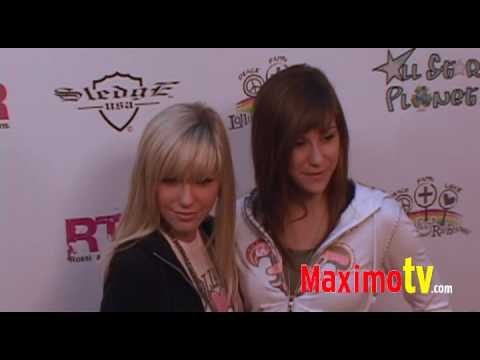 SAVVY & MANDY at Lollipops And Rainbows Foundation Launch Party May 2, 2009