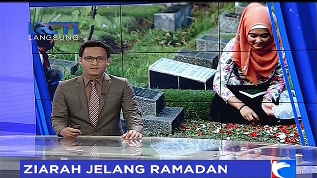 Jelang Ramadan, Ratusan Peziarah Padati TPU Karet
