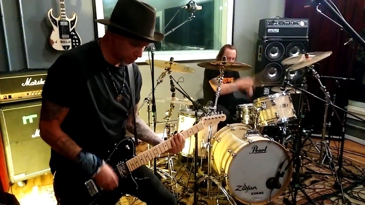 Böhse Onkelz - Pocket Show Sao Paolo Zusammenfassung