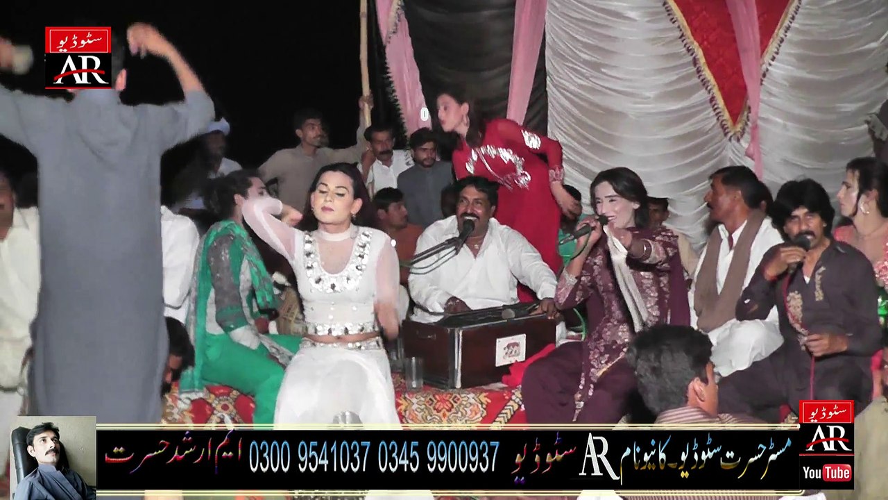 Very  Dance Mehfil Mujra Girl Dance On A Romantic songs hd