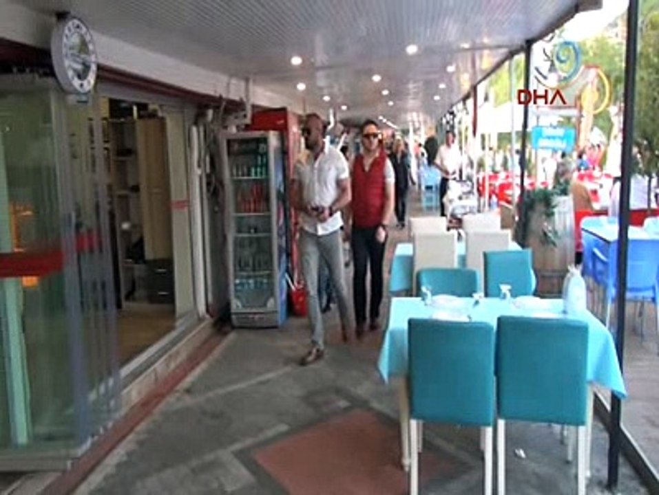 Doktordan sevgilisine 'gözaltı' senaryolu evlilik teklifi