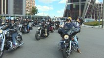 El desfile 'Harley-Davidson KM0' reúne a más de mil moteros