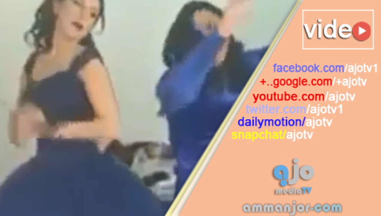 الصديقة البدينة حبت تجامل العروسة الرشيقة لكن بطريقة طريفة فحصل الفيديو لعدد مشاهدات رهيب شاهد ماذا فعلت