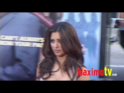 Noureen Dewulf at 'Ghosts of Girlfriends Past' PREMIERE April 27, 2009