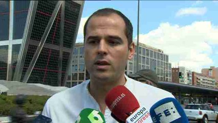 Aguado (Cs) dice que "no está en riesgo" el Gobierno de Cifuentes