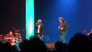 13 Mai 2017 - Concert Yves Jamait à la Salle Pleyel - en duo avec Maxime Leforestier chante Frisson d'avril