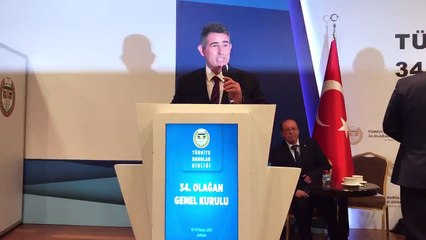 Metin Feyzioğlu yine seçildi