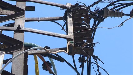 جدل في لبنان بشأن خطة الحكومة لتحسين الكهرباء