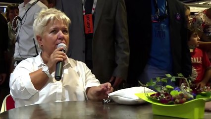 Maternité : Mimie Mathy sort du silence