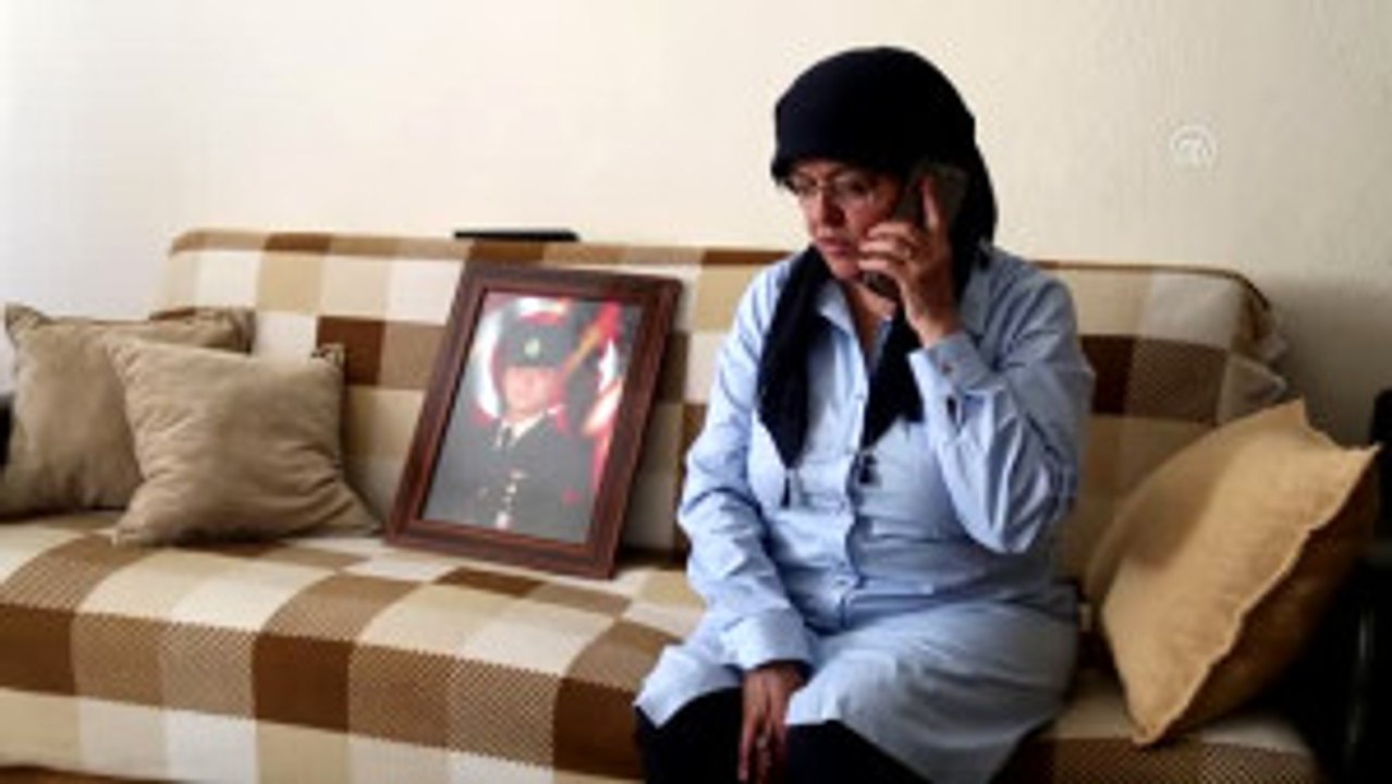 Şehit Annesi Şenel: "Gönlü Olsun Diye Çanta Almıştım, Son Anneler Günü Hediyesiymiş"