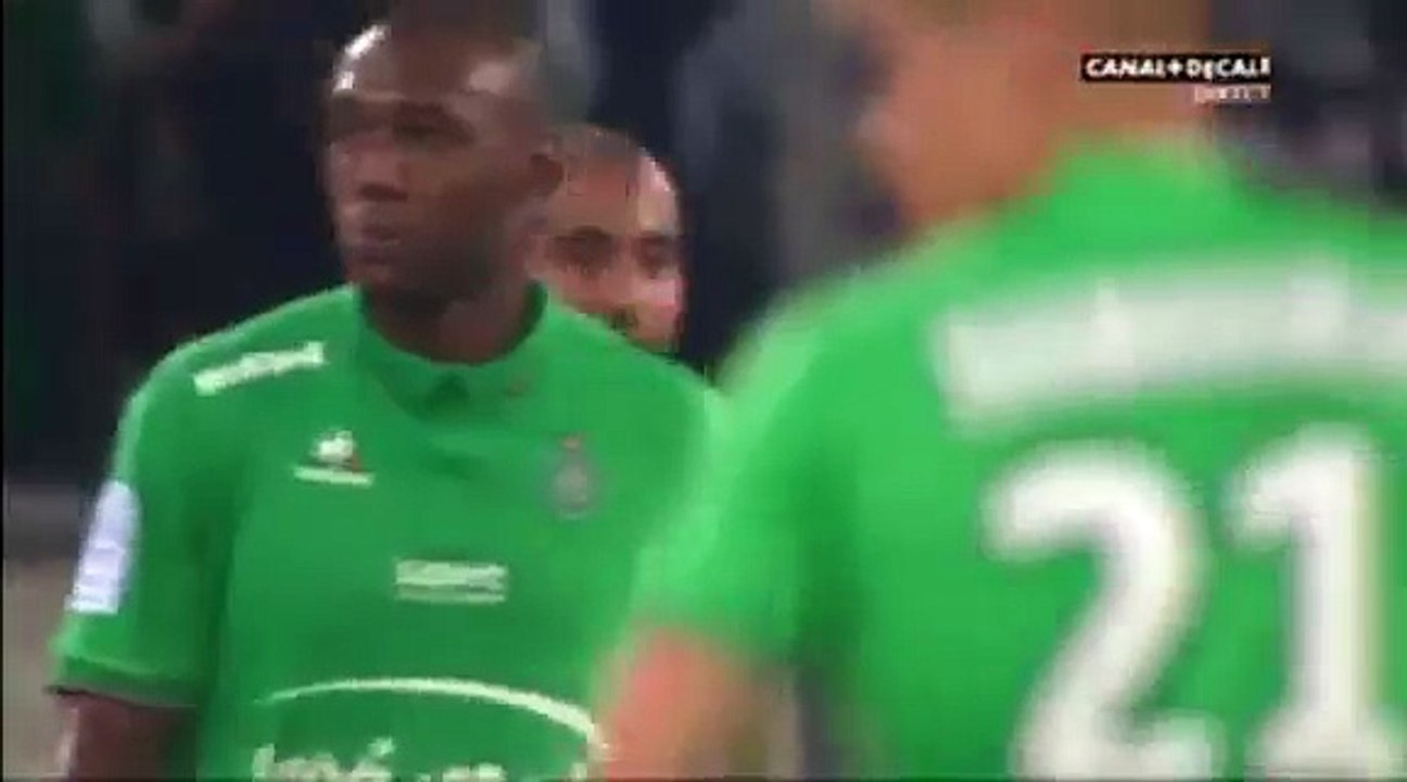 ASSE 0-4 PSG : But Lucas Moura