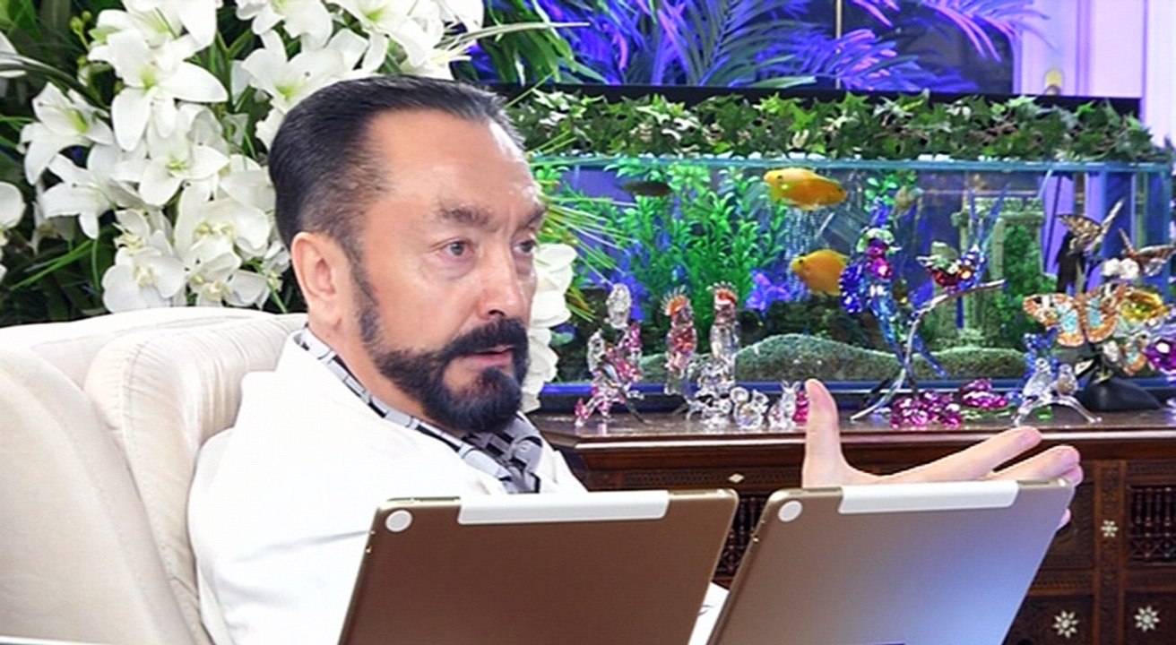 Irkçılığın hastalıklı telkinleri yüzünden insanların kıymetini bilmiyorlar. Rus, Ermeni, Rum, Arap, Çingene, Kürt hepsi çok değerlidir.