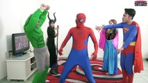 Spiderman Love Black cat or Supergirl in party! w_ Frozen elsa, Supergirl, joker vs Hulk Funny IRL