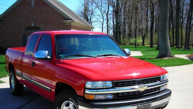 Replacing ken Heater Hose Connector On Chevy Silverado - GM Heater Hose Connector Replac