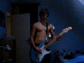 She builds quick machines solo