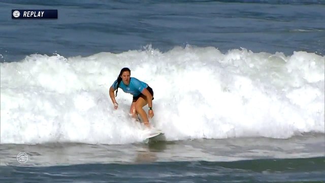 Adrénaline - Surf : La Française Johanne Defay termine deuxième du Rio Pro