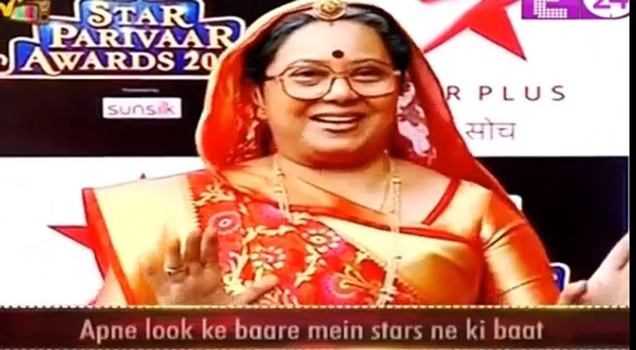 Star Parivar Awards 2017 - TV Actresses Glamours look on the Red Carpet : SPA2017