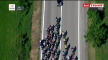 Grosse chute dans le peloton à cause d'une moto mal garée (Tour d'Italie)