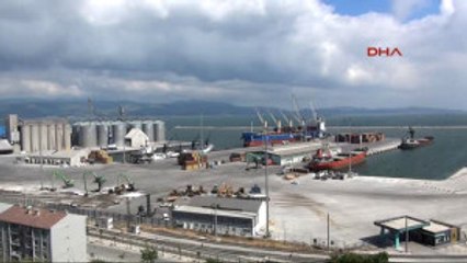 Bandırma'da Batan Gemide Bulunan 12 Ton Yakıt Tahliye Edilecek