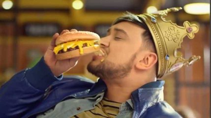 Billy Crawford a 35 ans : Sa pub délirante pour Burger King (Vidéo)