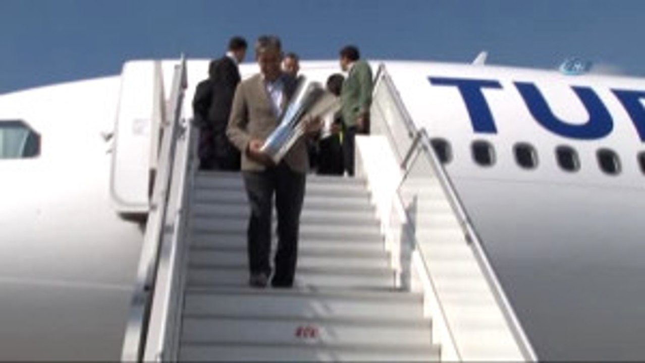 Şampiyon Yeni Malatyaspor'u Taraftar Kendi Aracıyla Götürdü