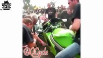 Best Motorcycle Fails Compilation   Idiots on Motorbikes-dsa