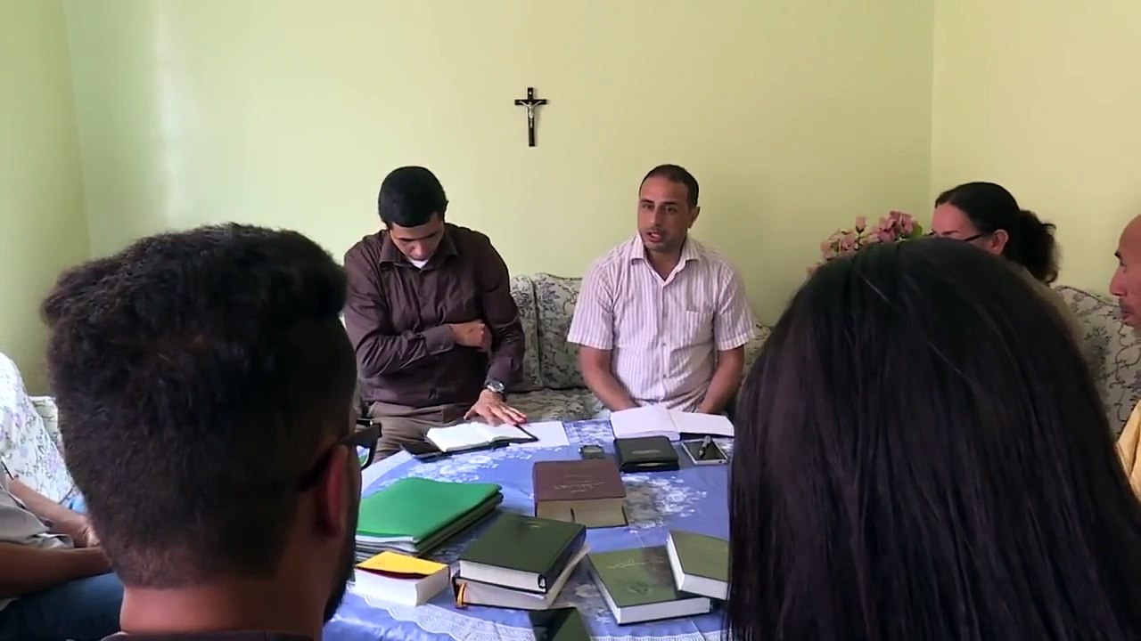 Au Maroc, les convertis au christianisme sortent de l'ombre - H24info