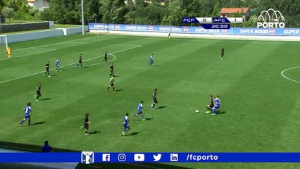 Que golo do OUTRO MUNDO do nosso craque de sub15, Tiago Ribeiro!