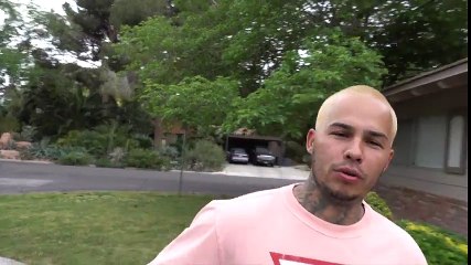 Uyuyan Sevgiliye Fare Şakası Hazırlamak