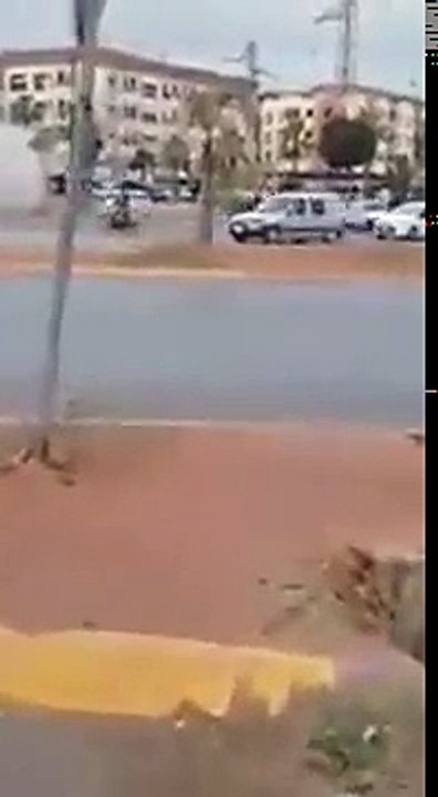 Scandale - Un égout à ciel ouvert sur un boulevard de Casablanca - H24info
