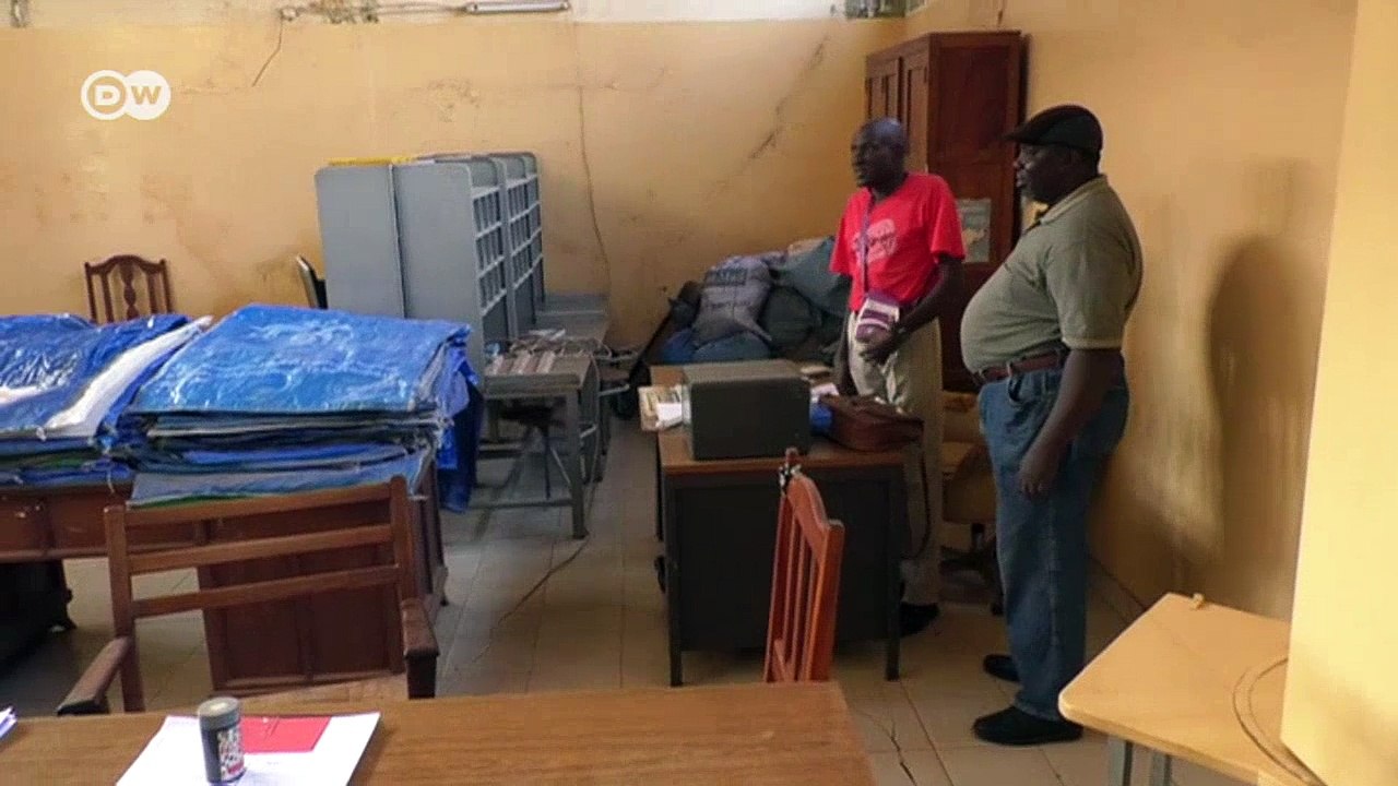 90 Monate ohne Gehalt – Postbeamte in Guinea-Bissau | DW Deutsch