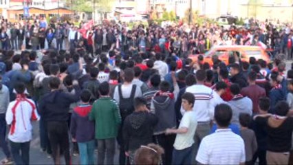 Sivasspor, Süper Lig'i Kentte Tur Atarak Kutladı