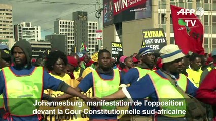 Manifestation devant la Cour Constitutionnelle sud-africaine