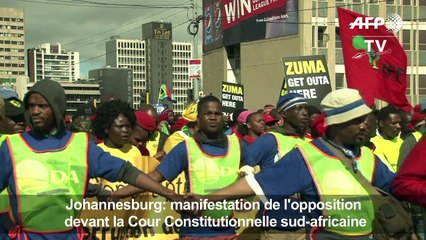 Manifestation devant la Cour Constitutionnelle sud-africaine