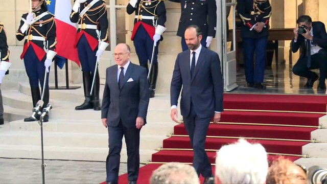 Un conservador moderado nuevo primer ministro de Francia