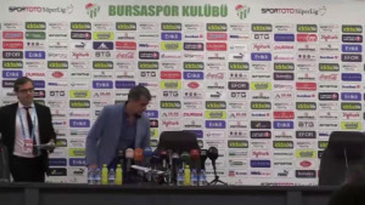 Şenol Güneş: "Hak Ettiğimiz Şampiyonluğu Istiyoruz"